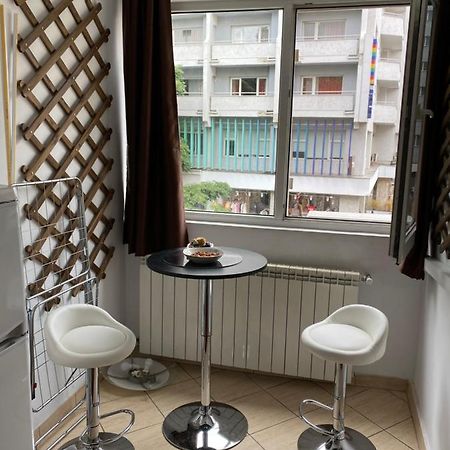 Studiolut_1 Apartman Bukarest Kültér fotó