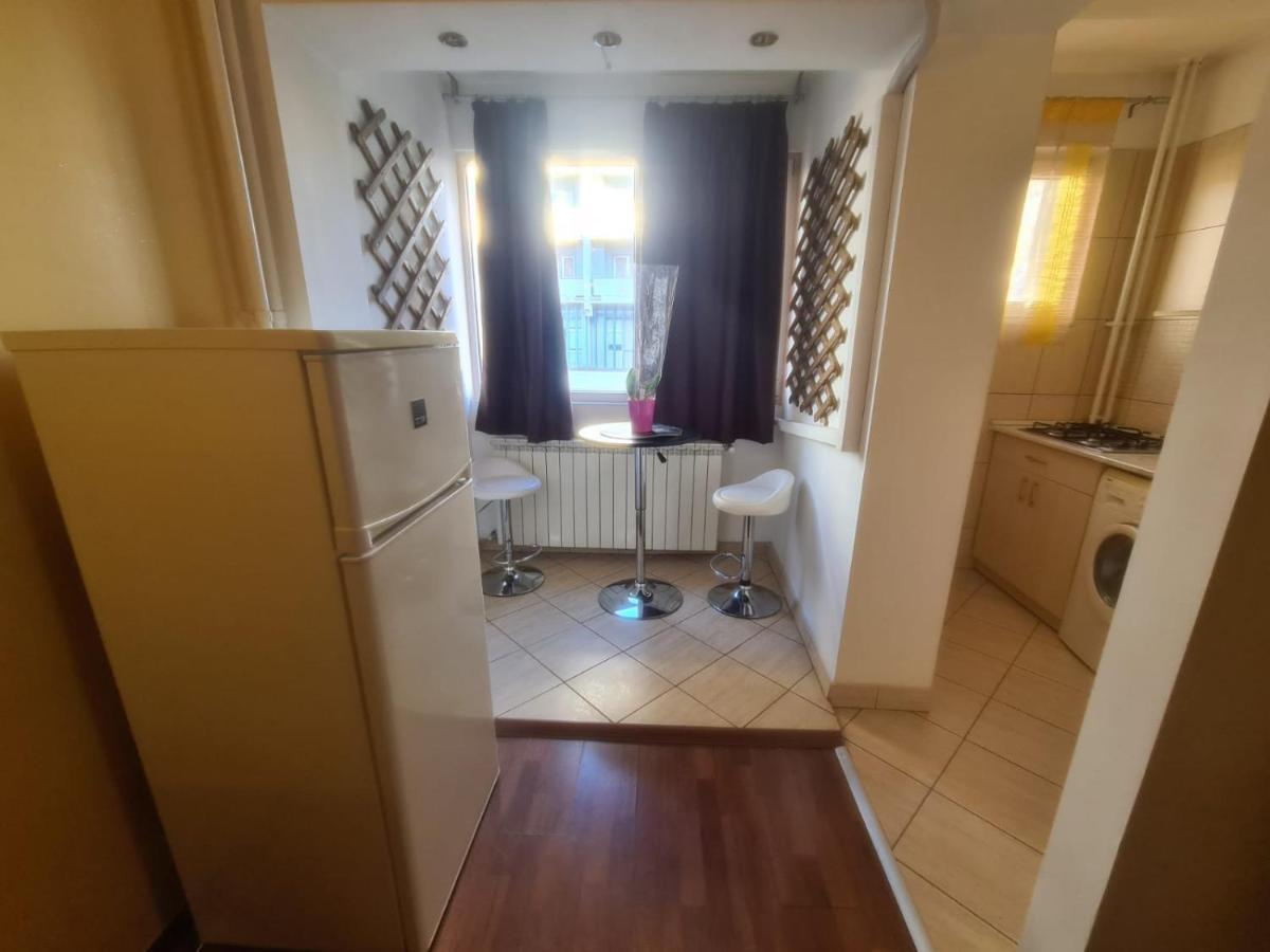 Studiolut_1 Apartman Bukarest Kültér fotó